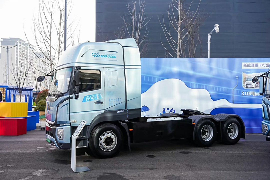 實力見證 | 多款新品首發,宇通重卡春季新品發布會隆重舉行 實力見證 | 多款新品首發,宇通重卡春季新品發布會隆重舉行