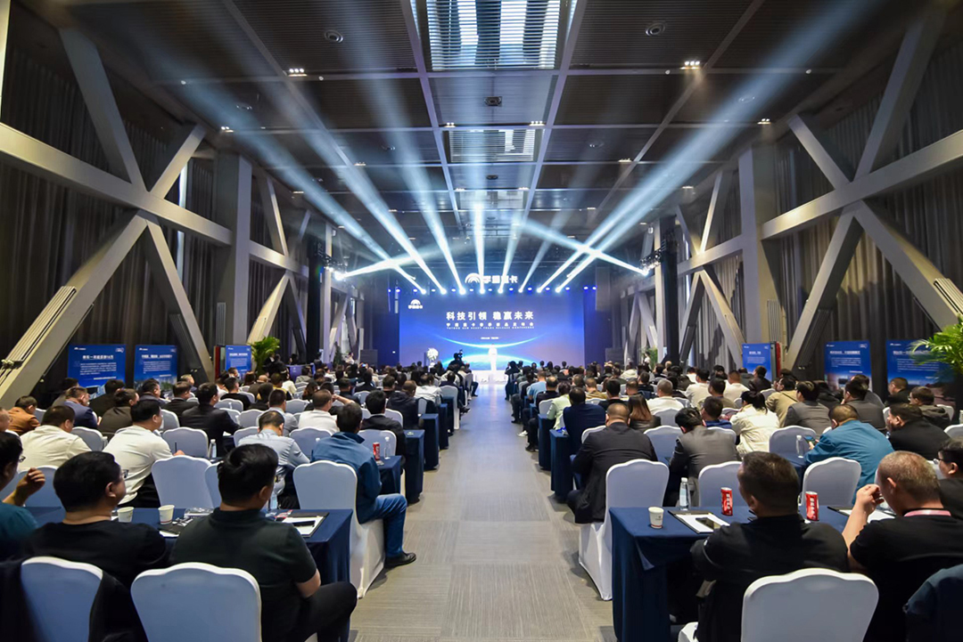 實力見證 | 多款新品首發,宇通重卡春季新品發布會隆重舉行 實力見證 | 多款新品首發,宇通重卡春季新品發布會隆重舉行