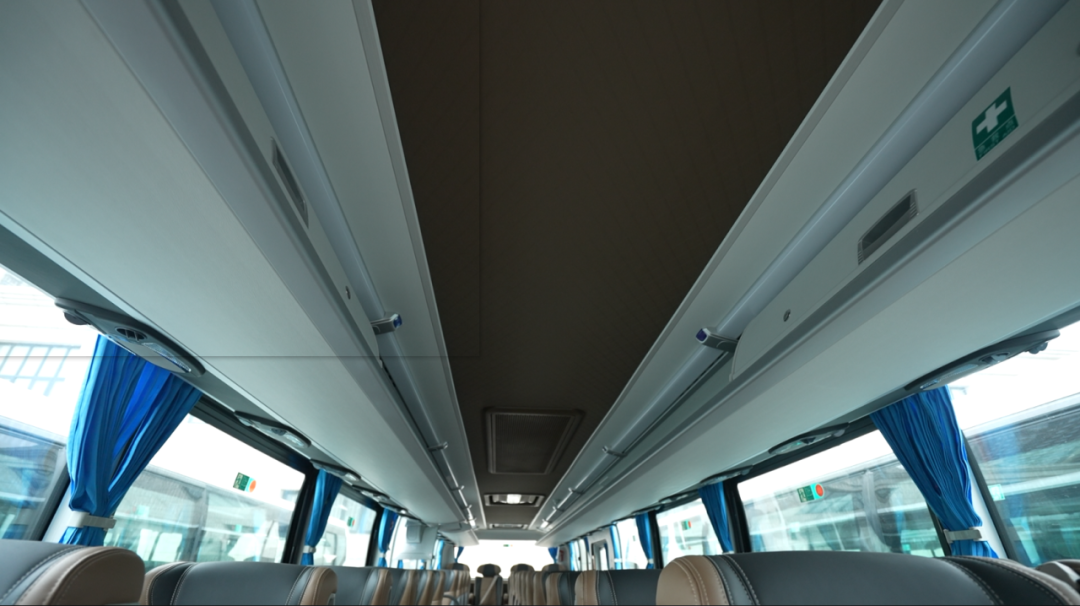 行業最大批量!宇通100輛高端旅游客車交付新疆 行業最大批量!宇通100輛高端旅游客車交付新疆