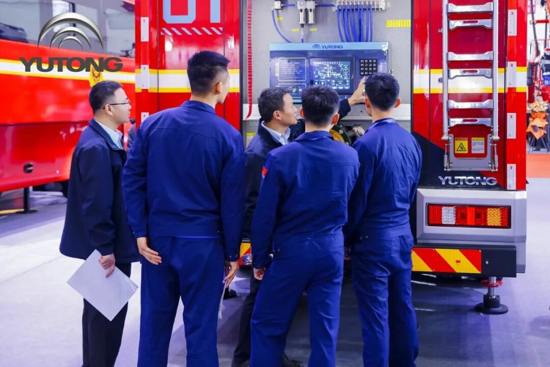 科技賦能實戰！宇通專用車亮相第二十一屆國際消防展