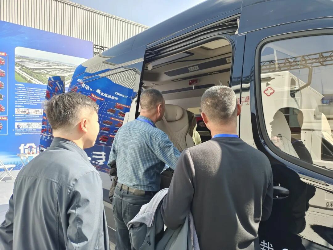 貼近實戰,高效保障!宇通專用車參加第十三屆全國礦山救援技能競賽裝備展 貼近實戰,高效保障!宇通專用車參加第十三屆全國礦山救援技能競賽裝備展