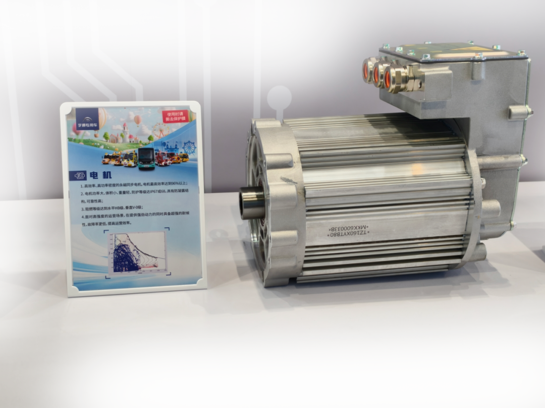 踐行《生態(tài)環(huán)境法典》：宇通鋰電觀光車的零碳解決方案