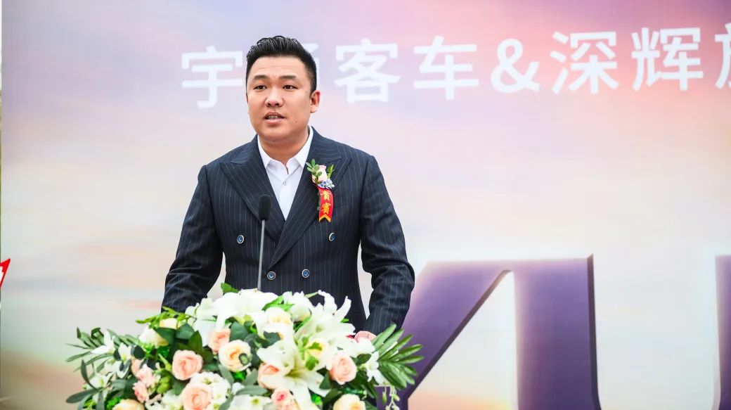 又100輛！宇通高端旅游客車再次批量交付新疆