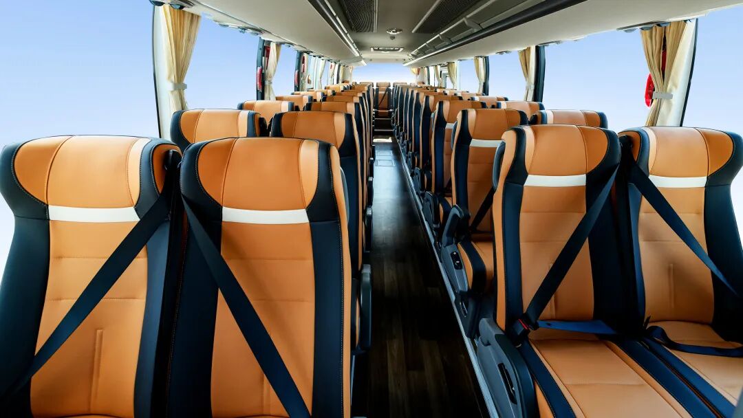 續(xù)航長!補(bǔ)能快!宇通C11E助力長春客運(yùn)綠色轉(zhuǎn)型惠民生 圖片