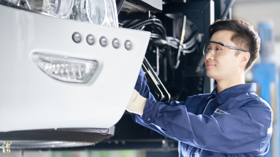 “兩會時刻”開啟！宇通T7等高端車型實力護航各地兩會